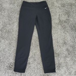 Nike - Dri Fit Leggings/Yoga Pant Size M